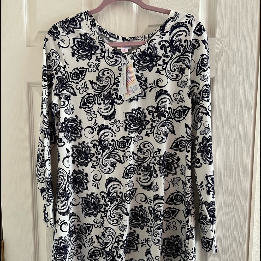 NWT S LuLaRoe Elizabeth